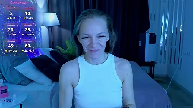 Jesica mooon online show from 03/04/26, 01:22