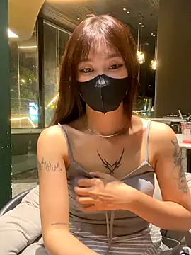   BabyShowPublic   online show from 10/21/25, 04:51