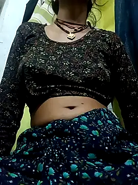 Juhi chawla online show from 10/21/25, 03:46