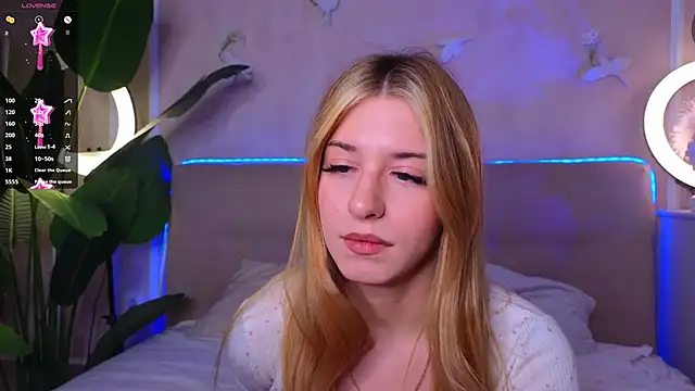 BonnieWalton online show from 11/17/25, 08:42