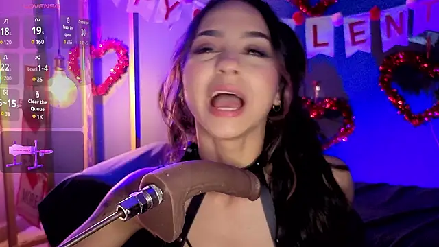 RACHELRUIZ online show from 02/12/26, 12:05