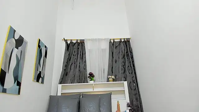 Mistt Mia online show from 03/15/26, 11:38