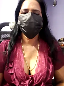 mallu-lover online show from 09/29/25, 01:16