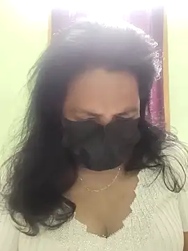 mallu-lover online show from 03/21/26, 06:29