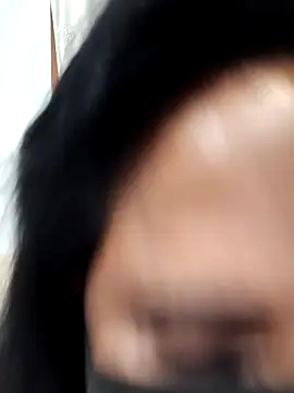 mallu-lover online show from 05/12/26, 12:46