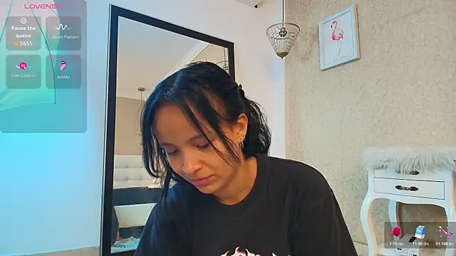 Miladiosa online show from 12/05/25, 12:25