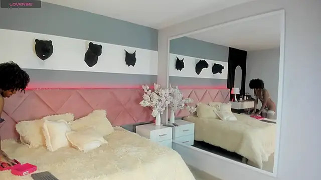 amy miller1 online show from 10/15/25, 08:09