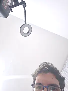 HotZiam online show from 01/12/26, 03:12