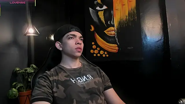 Eryonbradley online show from 12/04/25, 11:19