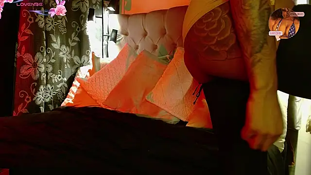 Snapshot of Dulce_Tara chatting on 11/07/25, 05:40 Dulce Tara online show from 11/07/25, 05:40