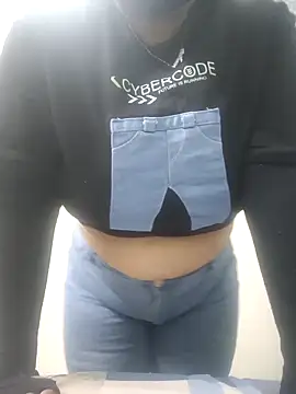 Snapshot of Bhabhiji1 chatting on 02/11/26, 06:02 Bhabhiji1 online show from 02/11/26, 06:02