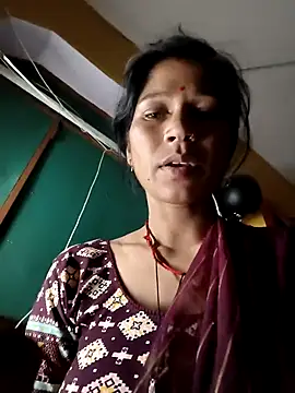 Snapshot of Sonam_pandeyji chatting on 05/01/26, 12:26 Sonam pandeyji online show from 05/01/26, 12:26