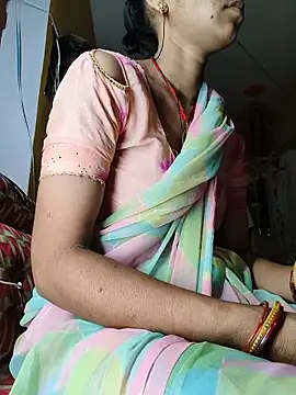 Snapshot of Sonam_pandeyji chatting on 05/09/26, 10:48 Sonam pandeyji online show from 05/09/26, 10:48