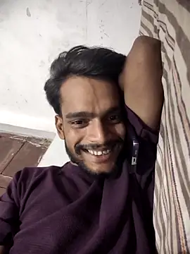 yashuuuu021 online show from 09/09/25, 03:55