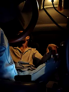 yashuuuu021 online show from 09/29/25, 09:52