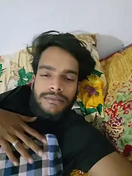 yashuuuu021 online show from 10/27/25, 03:27