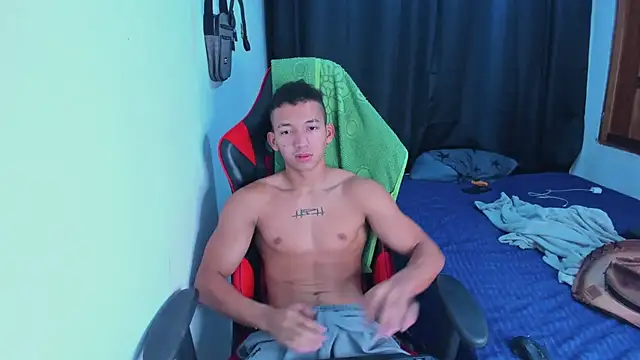 JuanchiT66 online show from 06/17/26, 04:30