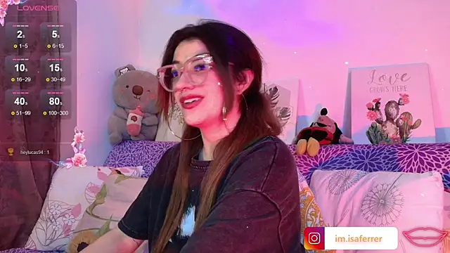 isaferrer06 online show from 04/21/26, 04:19