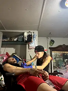 StoneyCam online show from 12/05/25, 04:32