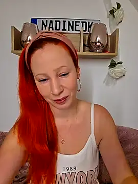 Nadinedk online show from 10/01/25, 06:41