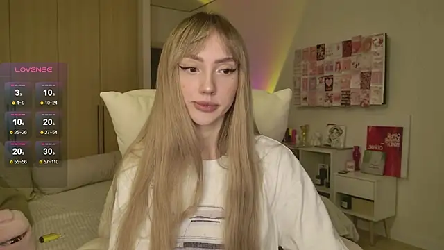 Lunainnk online show from 02/04/26, 01:44