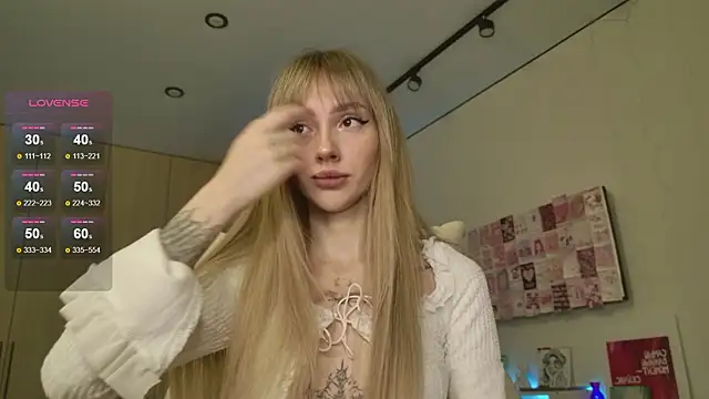 Lunainnk online show from 02/11/26, 12:37