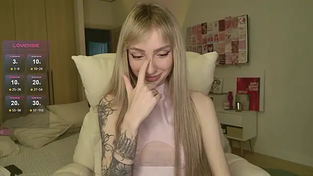 Lunainnk online show from 02/14/26, 11:45