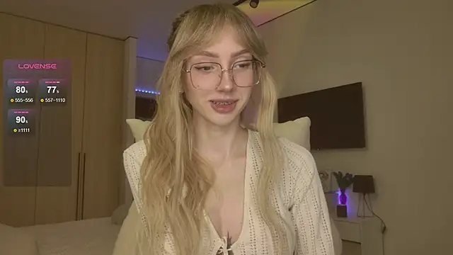 Lunainnk online show from 04/20/26, 12:46