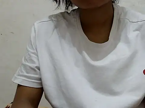 Cute-Chhaya online show from 09/20/25, 02:40