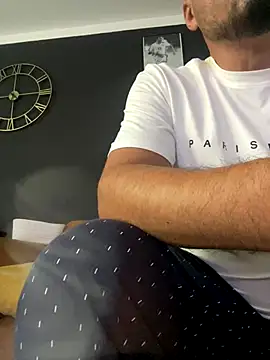 imooLoov online show from 10/20/25, 08:48