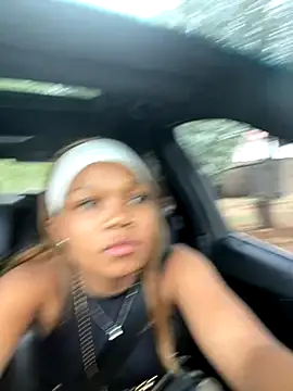 Snapshot of BaddestAss22 chatting on 09/13/25, 08:47 BaddestAss22 online show from 09/13/25, 08:47