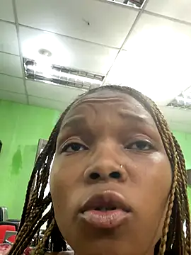 Snapshot of BaddestAss22 chatting on 10/21/25, 03:35 BaddestAss22 online show from 10/21/25, 03:35