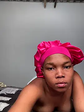 Snapshot of BaddestAss22 chatting on 11/21/25, 06:23 BaddestAss22 online show from 11/21/25, 06:23