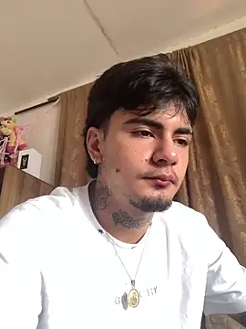 Snapshot of JamesDeker chatting on 11/28/25, 03:14 JamesDeker online show from 11/28/25, 03:14