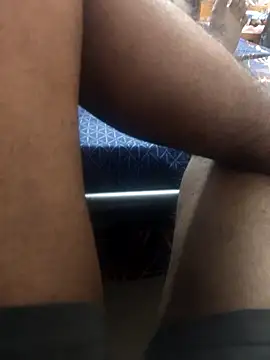 Snapshot of whitelady15 chatting on 12/18/25, 06:03 whitelady15 online show from 12/18/25, 06:03