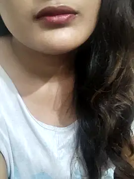 Snapshot of Cute_pinkii chatting on 11/14/25, 07:56 Cute pinkii online show from 11/14/25, 07:56