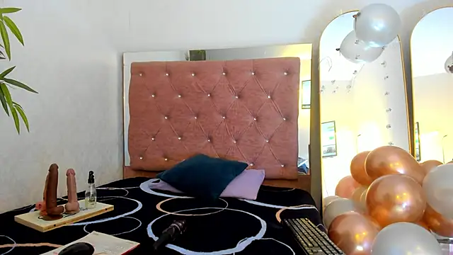 JulianaCarter online show from 03/08/26, 03:27