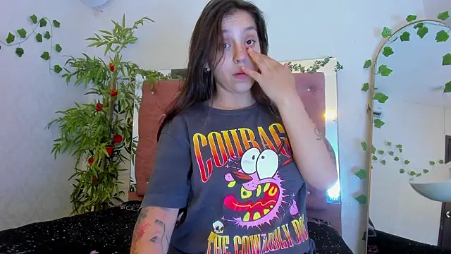 JulianaCarter online show from 03/23/26, 07:18