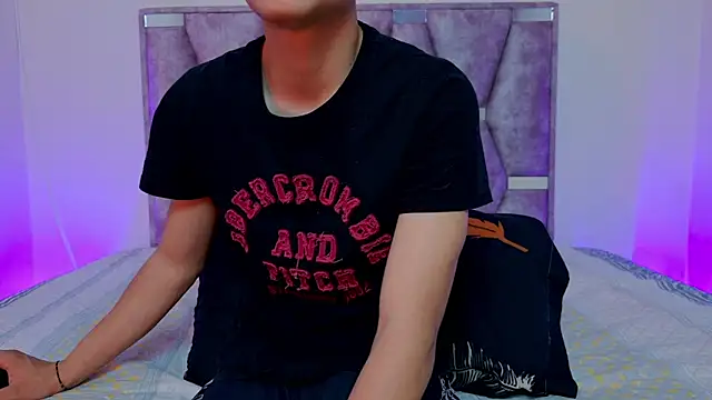 lana and liam  online show from 09/12/25, 10:26