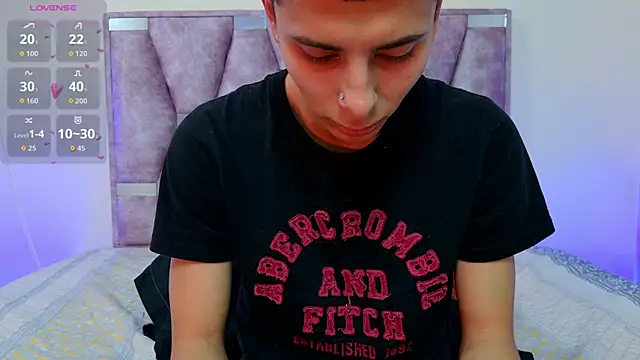 lana and liam  online show from 09/20/25, 10:27