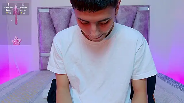 lana and liam  online show from 09/25/25, 10:30