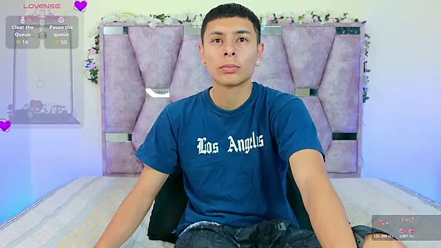 lana and liam  online show from 12/20/25, 09:38