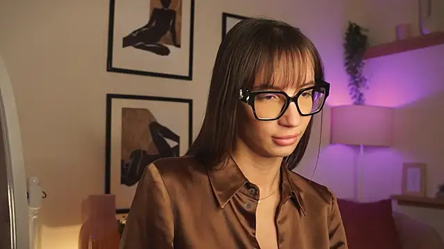 midnightbby  online show from 01/13/26, 05:18