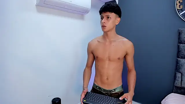 stephane rouss online show from 11/04/25, 09:36