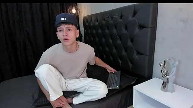 stephane rouss online show from 01/16/26, 07:51