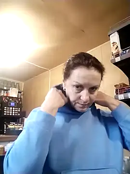 Snapshot of KimmyAghora chatting on 09/17/25, 05:42 KimmyAghora online show from 09/17/25, 05:42