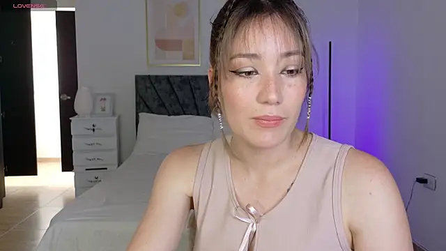 Eliih 01 online show from 09/18/25, 03:58