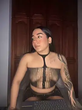 KaditaNavarro online show from 09/08/25, 10:53