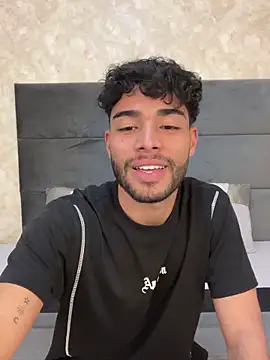 RaphaelDufort online show from 11/06/25, 12:11