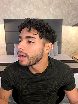 RaphaelDufort online show from 11/08/25, 11:58